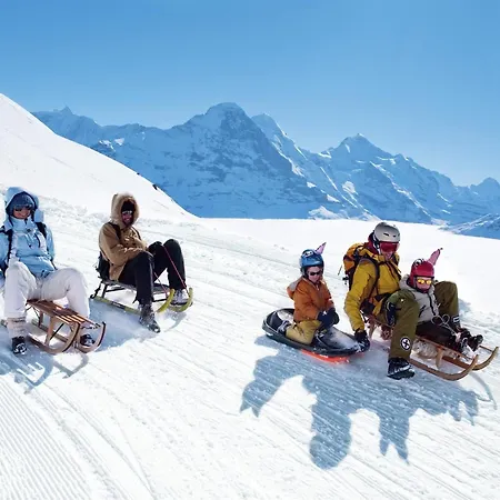 Steps From Slopes * Betten